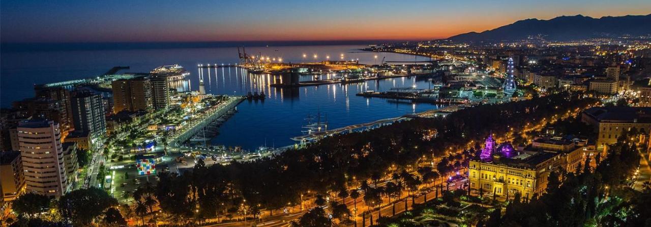 Apartamento A Un Paso Del Mar Malaga Luaran gambar